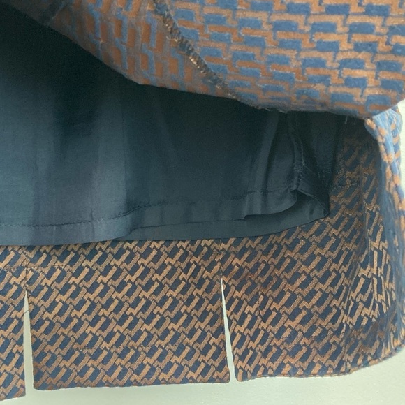 JULIANNA COLLEZIONE Blue/Tan Pencil Skirt with Petal Hem - Picture 13 of 16